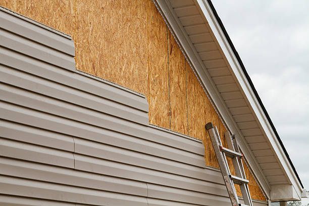 24/7 Emergency Storm Damage Siding Repair experts in Greens Fork, IN